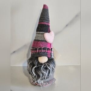 NWT - Plaid Gnome Decor with Pink Heart - Valentines Sweet Decor